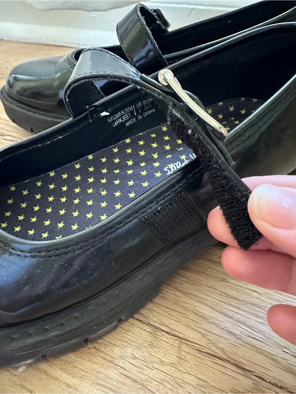 Dream Paris Girls' Black Mary Jane’s